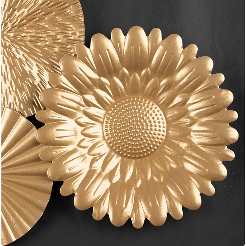 Nordic Modern Luxury Gold Round Wall Decoration Pendant Irregular Iron Disc Wall Hanging Wall Ornaments Living Room Home Decor