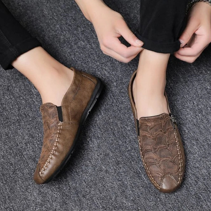 Black Round Toe Slip-on Leather Shoes for Men Classic Original Elegant Designer Legitimate 2025 Trend Sale Retro Man Casual Shoe